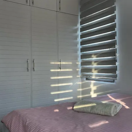 Rix Kiralama, Ortak Banyo Mutfak * Kyrenia (Northern Cyprus)