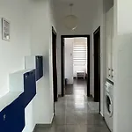 Rix Kiralama, Ortak Banyo Mutfak Kyrenia (Northern Cyprus)