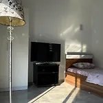 Rix Kiralama, Ortak Banyo Mutfak Kyrenia (Northern Cyprus)