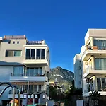 Rix Kiralama, Ortak Banyo Mutfak Apartment Kyrenia (Northern Cyprus)