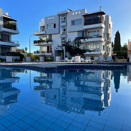 Rix Kiralama, Ortak Banyo Mutfak Apartment Kyrenia (Northern Cyprus)