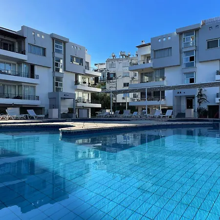 Apartment Rix Kiralama, Ortak Banyo Mutfak Kyrenia (Northern Cyprus)